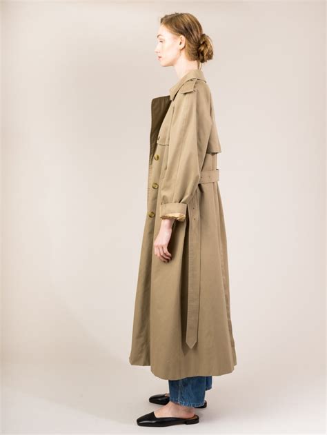 what is the classic burberry trench coat|vintage burberry trenchcoat pinterest.